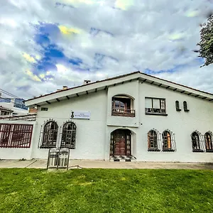 Otel Hotel Mendoza Boutique - Cerca Aeropuerto El Dorado, Bogotá
